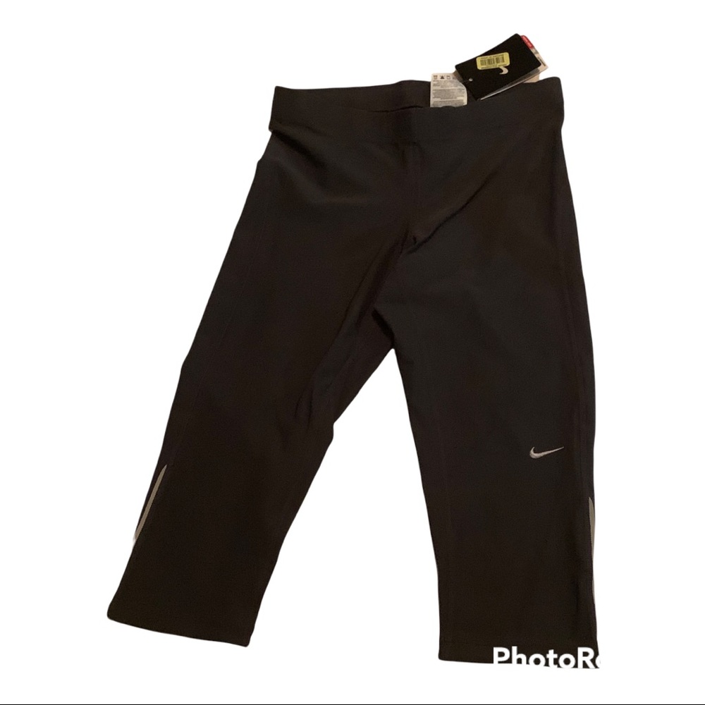 Cropped capri nike leggings